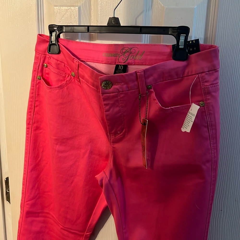 Celebrity Gold pink stretch jeans.